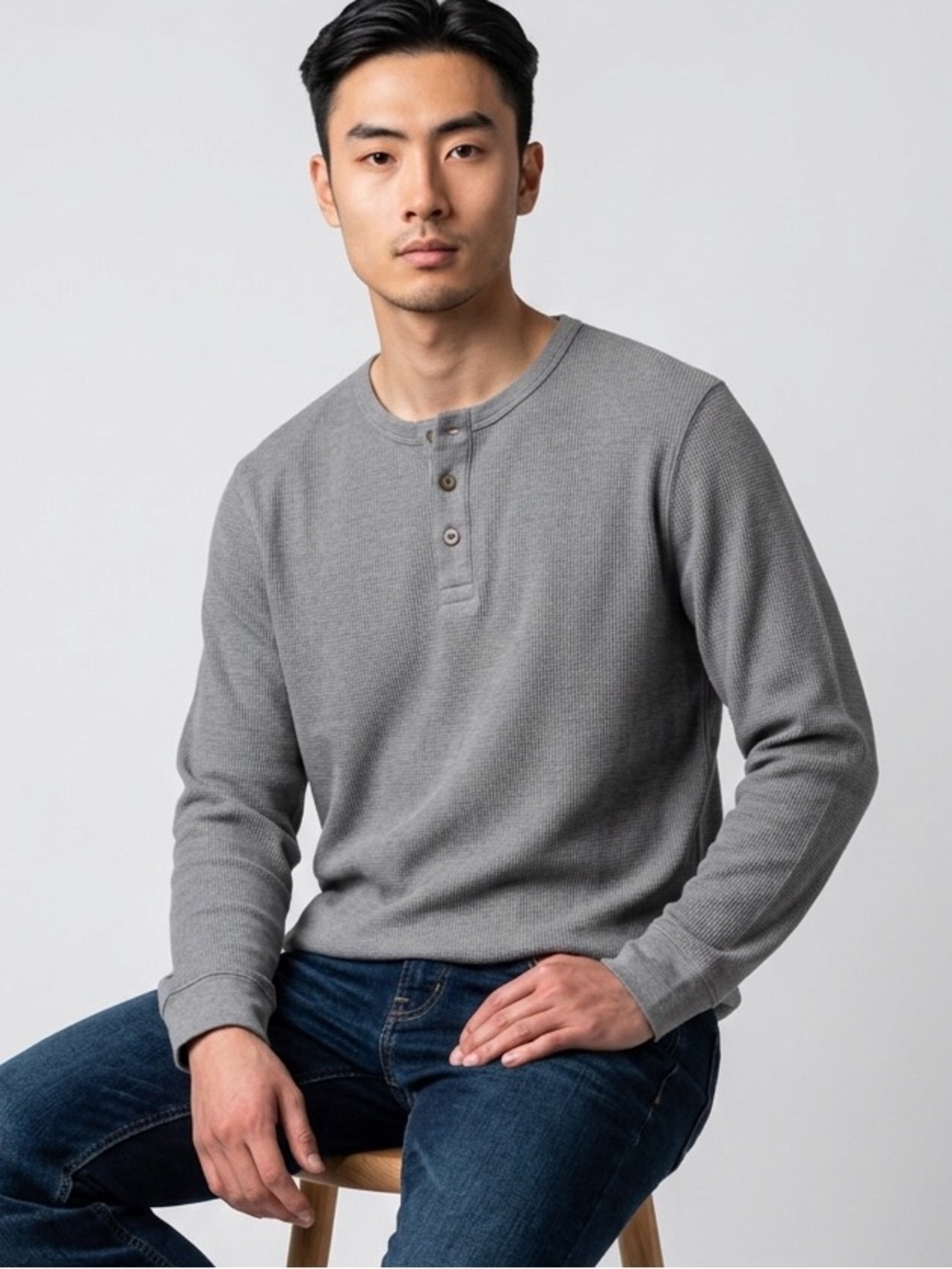 GEOFFREY BEENE mens Gray Long Sleeve Henley Shirt warm fall layer top size small